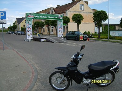 S8300915.jpg