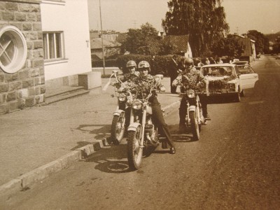 S8309150.JPG