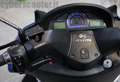 03_cfmoto-jetmax-250.jpg