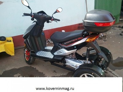 4448052_w640_h640_skuter_tritsikl.jpg