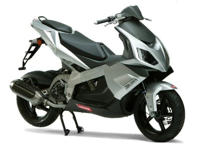 DERBI GP1.jpg