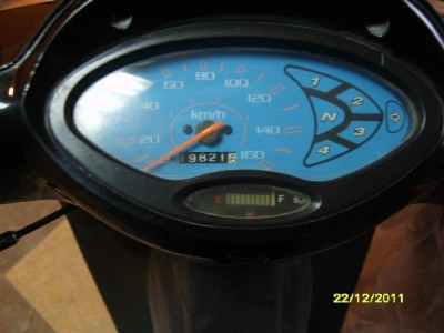 S8304427.JPG