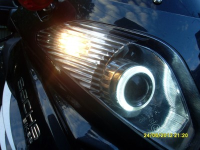 SL3790342.jpg