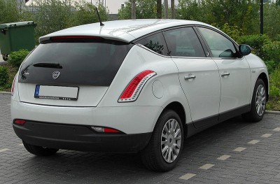 800px-Lancia_Delta_III_rear_20100515.jpg