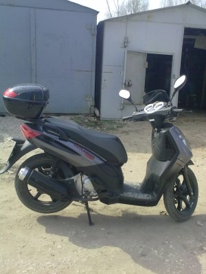 30042011199.jpg