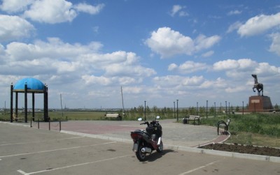 перед въездом в город.jpg