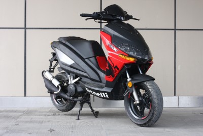 2010 Design Benelli.JPG