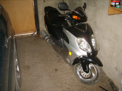 S8300908.JPG